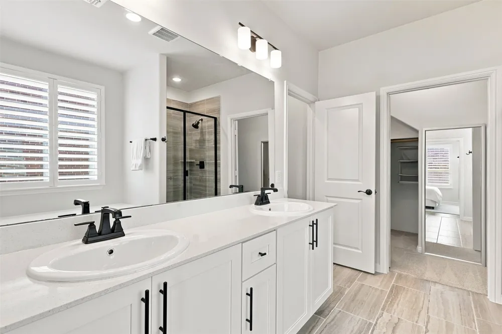1829 Temple Hills Van Alstyne, TX 75495