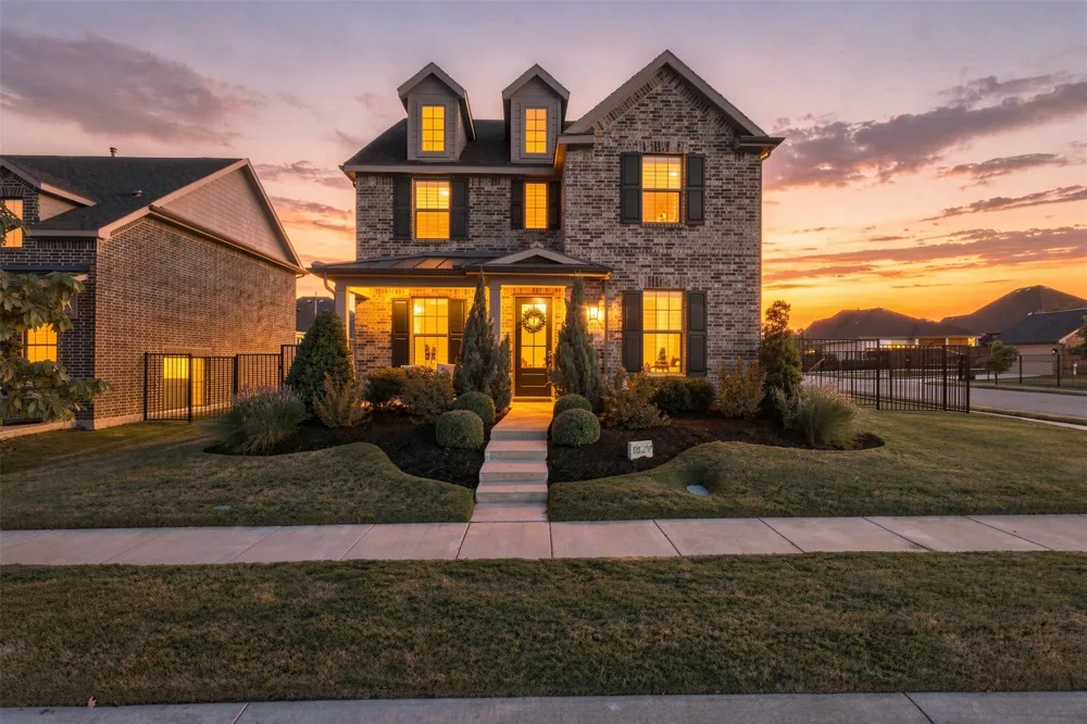 1829 Temple Hills Van Alstyne, TX 75495
