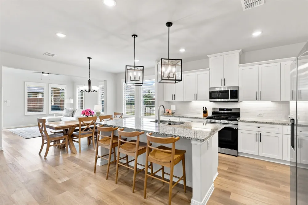 1829 Temple Hills Van Alstyne, TX 75495