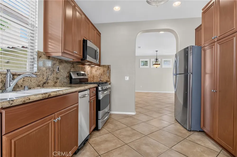 20304 Pienza Lane Porter Ranch, CA 91326