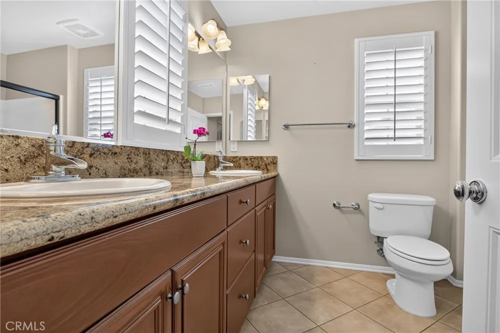 20304 Pienza Lane Porter Ranch, CA 91326