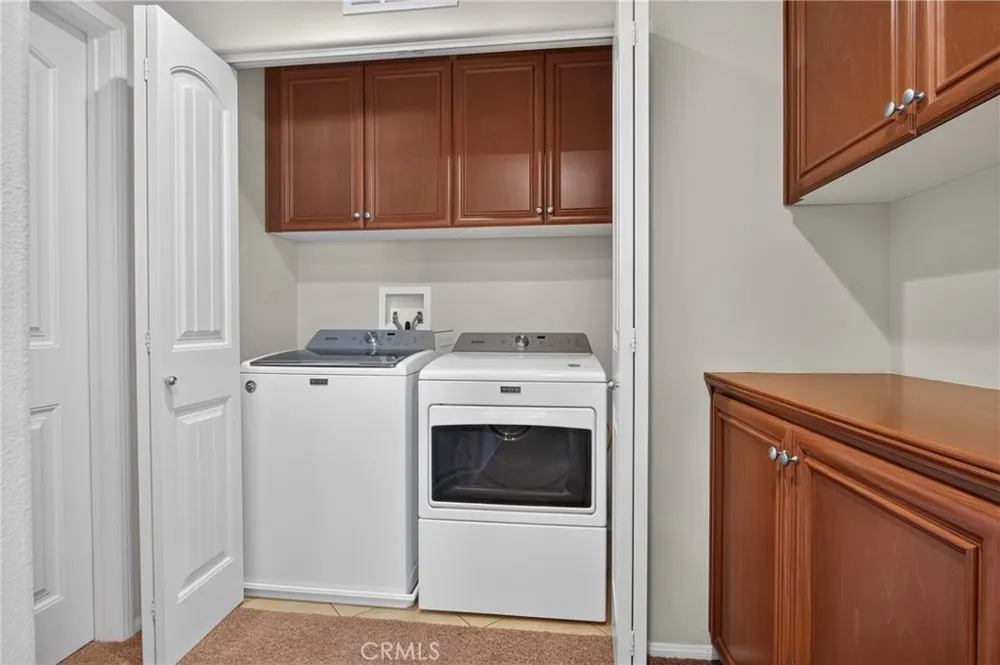 20304 Pienza Lane Porter Ranch, CA 91326