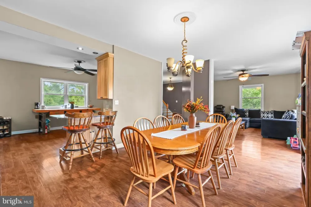 5525 LEHIGH STREET Whitehall, PA 18052