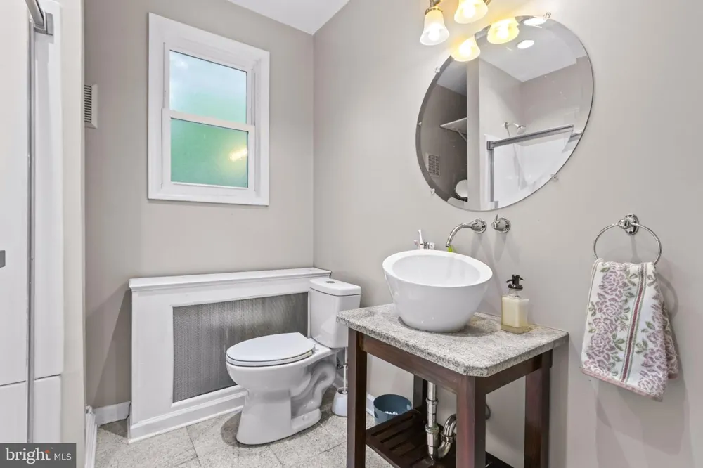 5525 LEHIGH STREET Whitehall, PA 18052