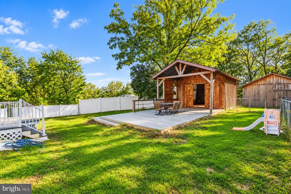 5525 LEHIGH STREET Whitehall, PA 18052
