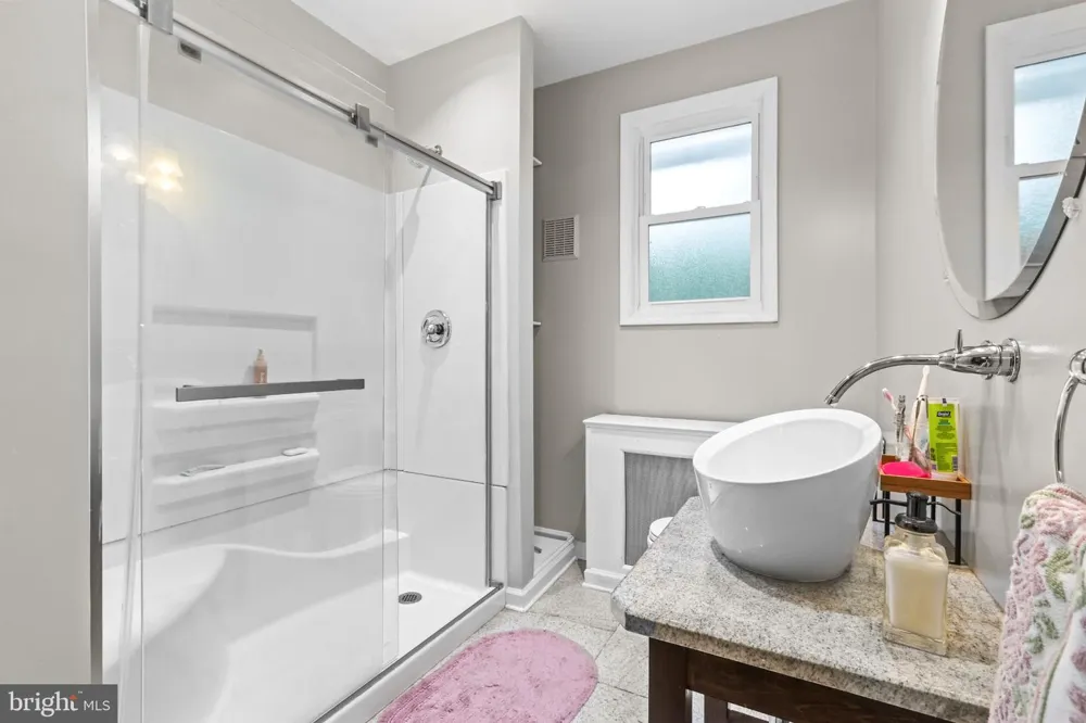 5525 LEHIGH STREET Whitehall, PA 18052