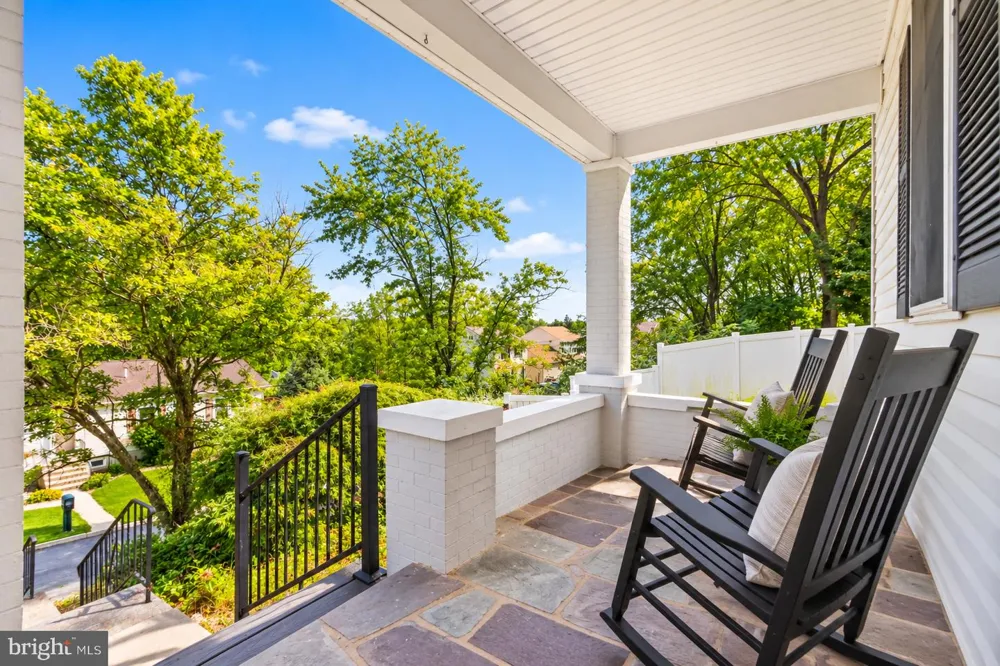 5525 LEHIGH STREET Whitehall, PA 18052