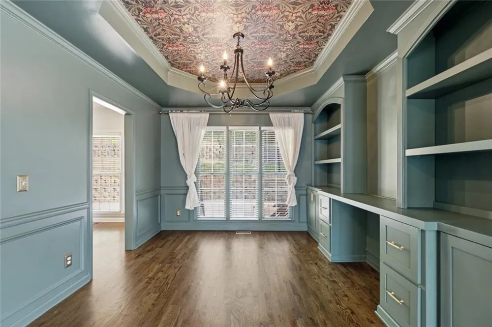 2041 Castlemaine Circle Woodstock, GA 30189