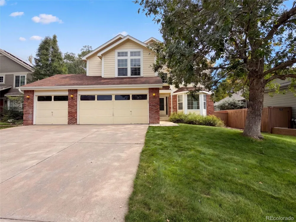 821 Sage Sparrow Circle Highlands Ranch, CO 80129