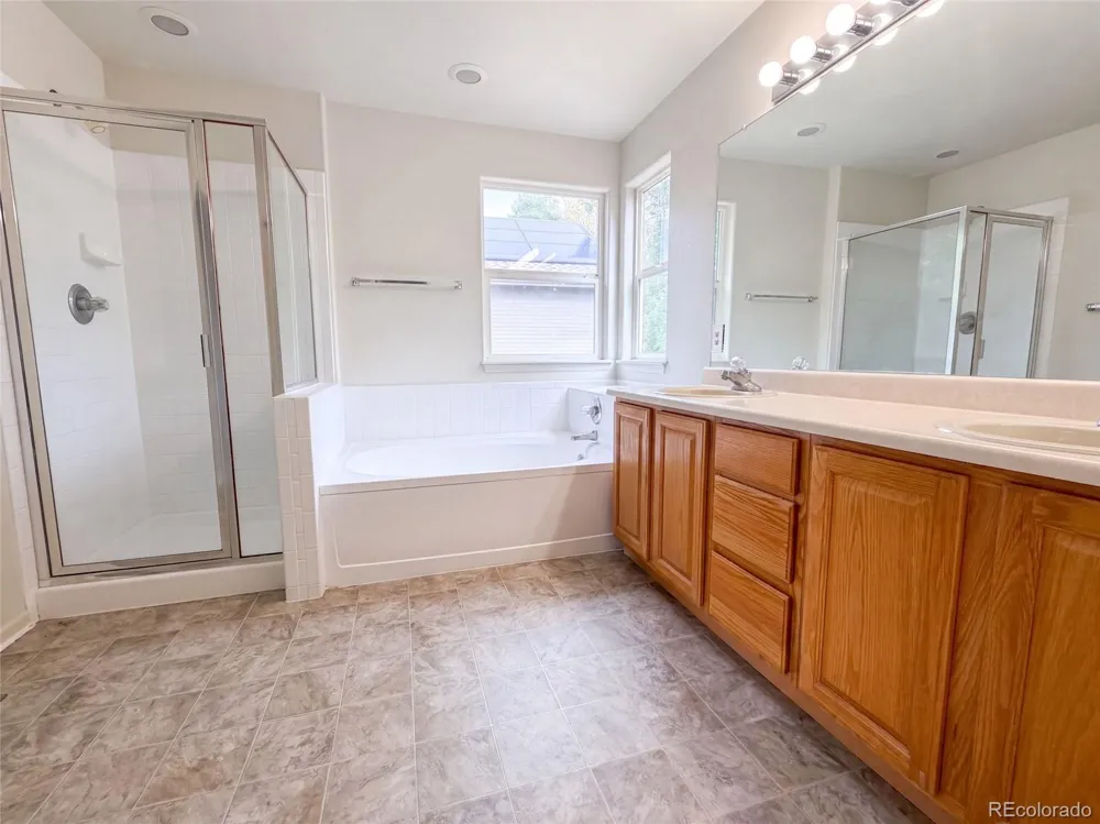 821 Sage Sparrow Circle Highlands Ranch, CO 80129
