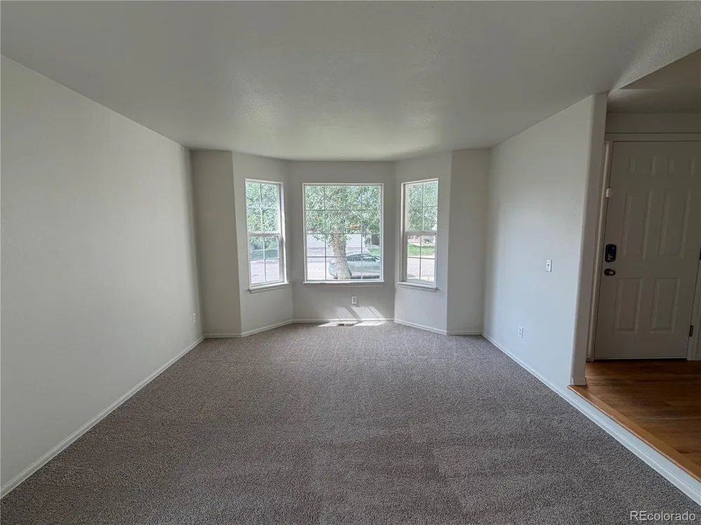 821 Sage Sparrow Circle Highlands Ranch, CO 80129