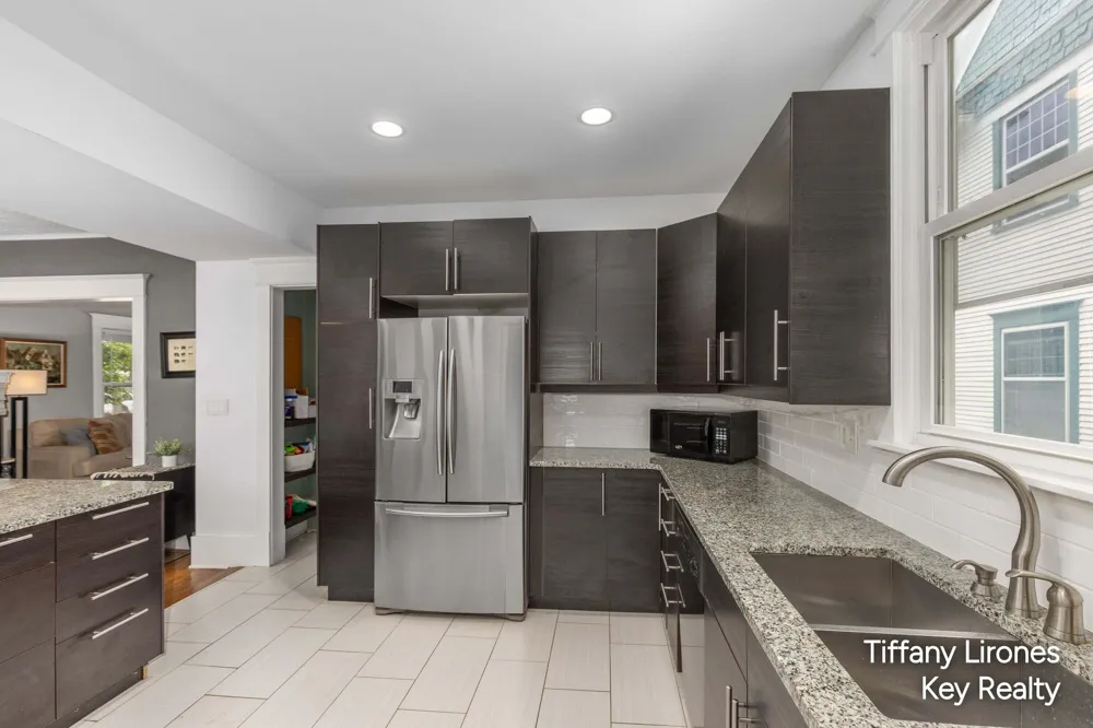 1355 Sigsbee Street SE Grand Rapids, MI 49506
