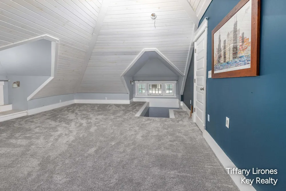 1355 Sigsbee Street SE Grand Rapids, MI 49506