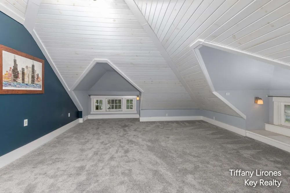 1355 Sigsbee Street SE Grand Rapids, MI 49506