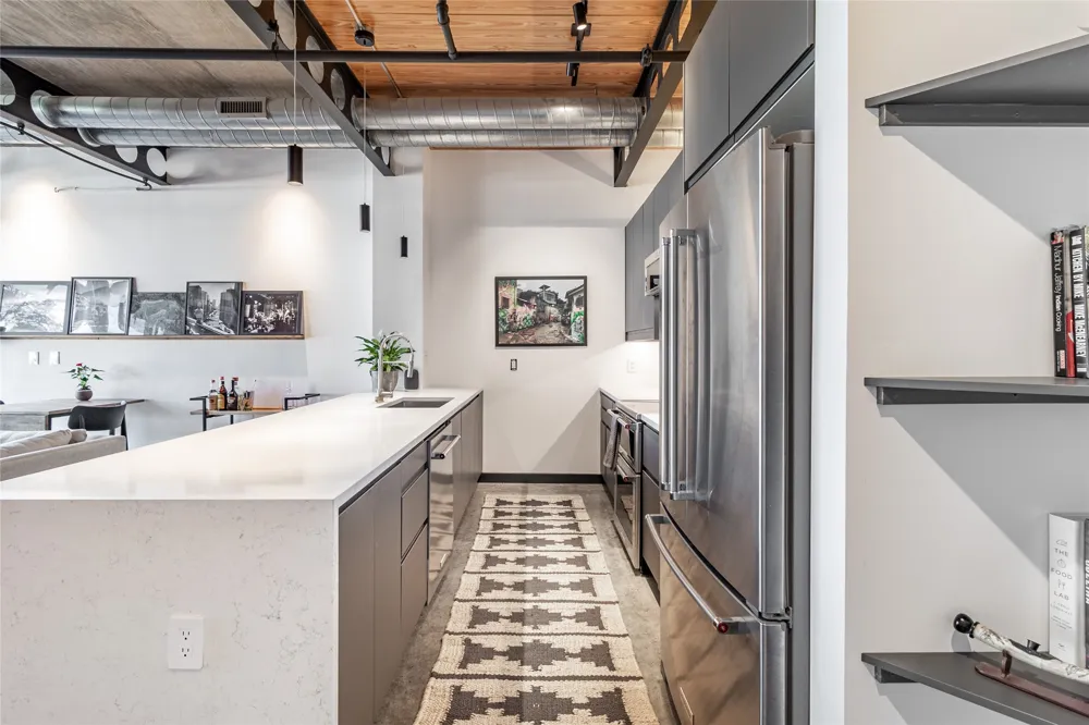 1401 Eva Street #206 Austin, TX 78704