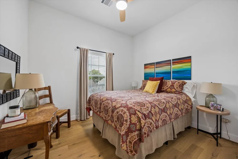 917 Moody Street Houston, TX 77009