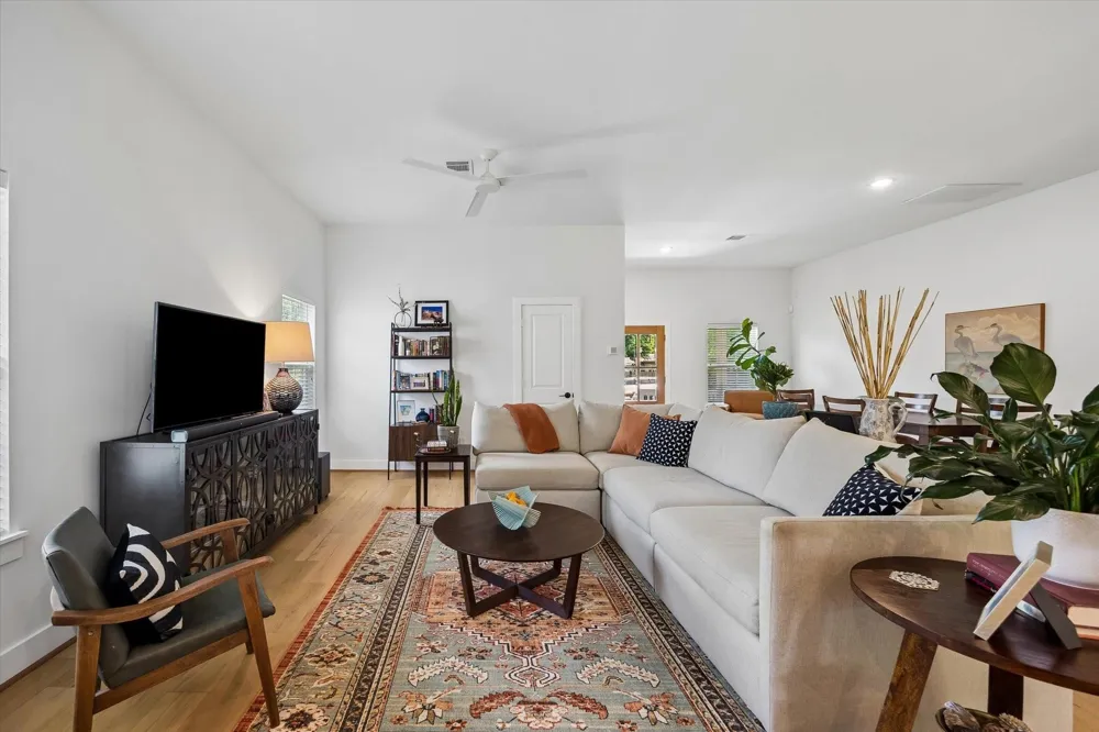 917 Moody Street Houston, TX 77009