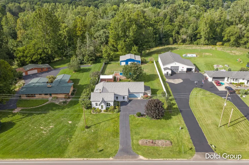 1213 Hayes Street Marne, MI 49435
