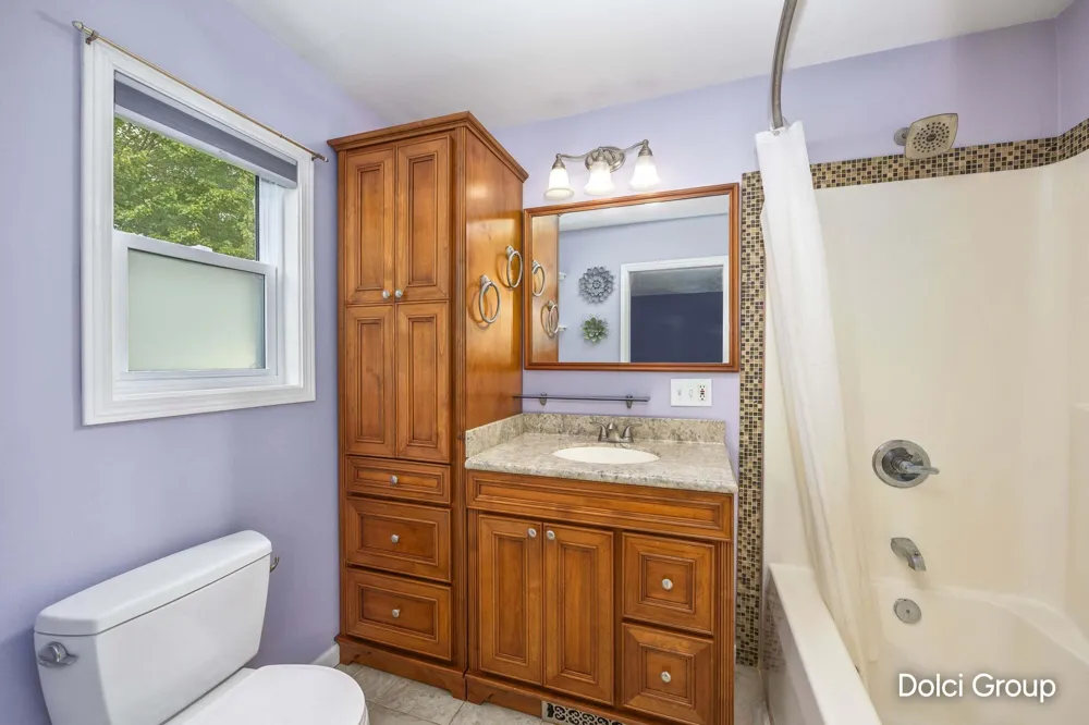 1213 Hayes Street Marne, MI 49435