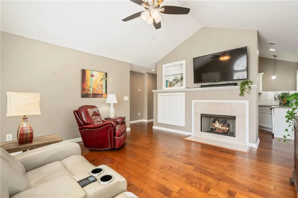 606 Somerton Place Cumming, GA 30040
