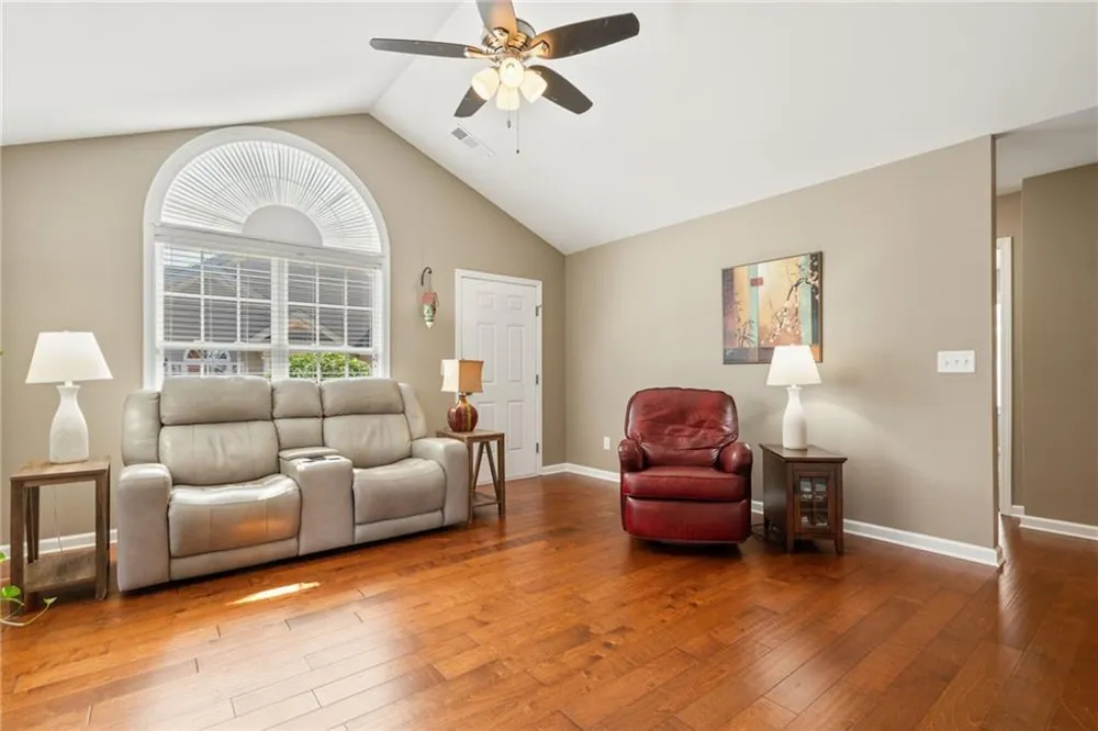 606 Somerton Place Cumming, GA 30040