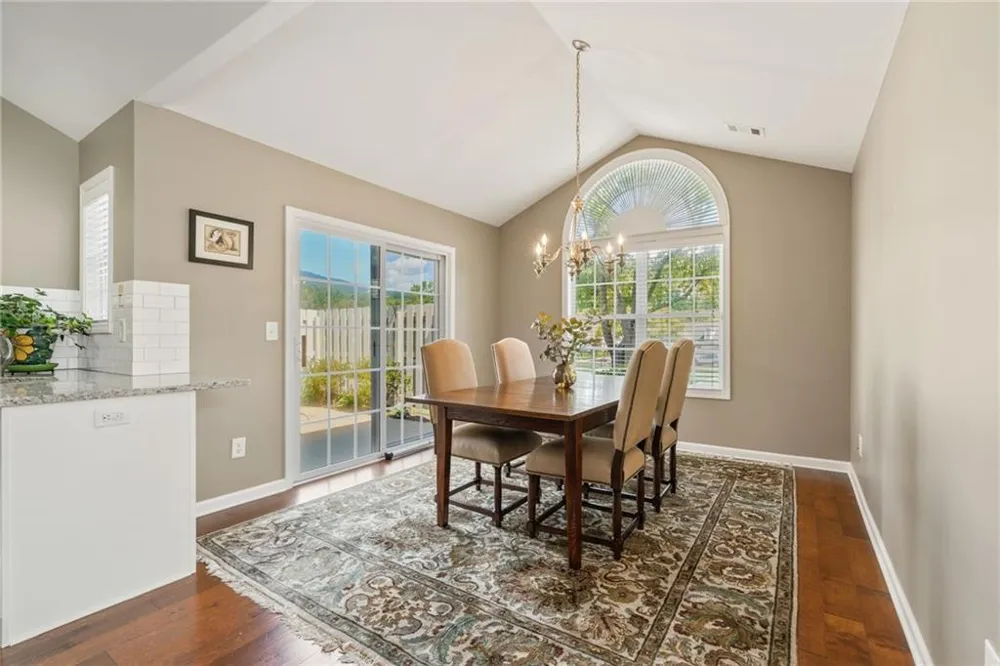 606 Somerton Place Cumming, GA 30040