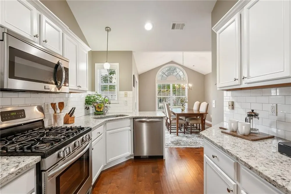 606 Somerton Place Cumming, GA 30040