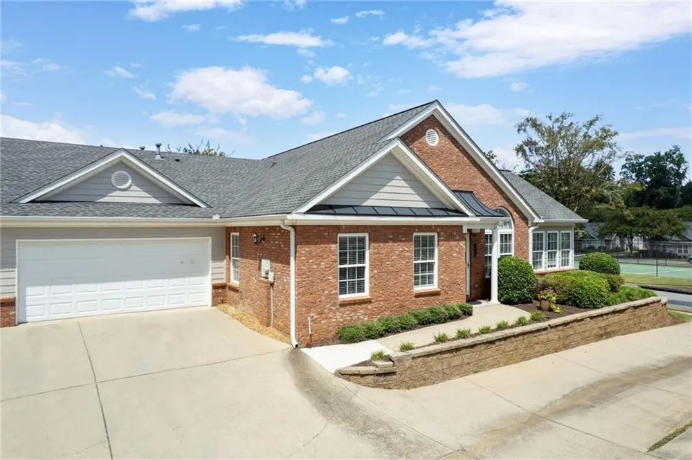 606 Somerton Place Cumming, GA 30040