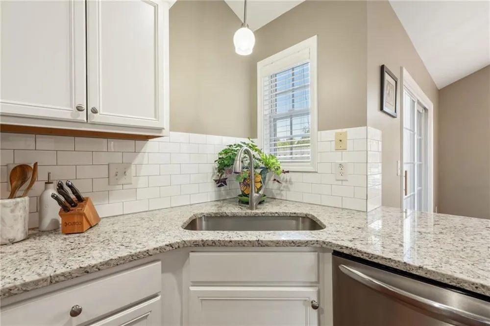 606 Somerton Place Cumming, GA 30040