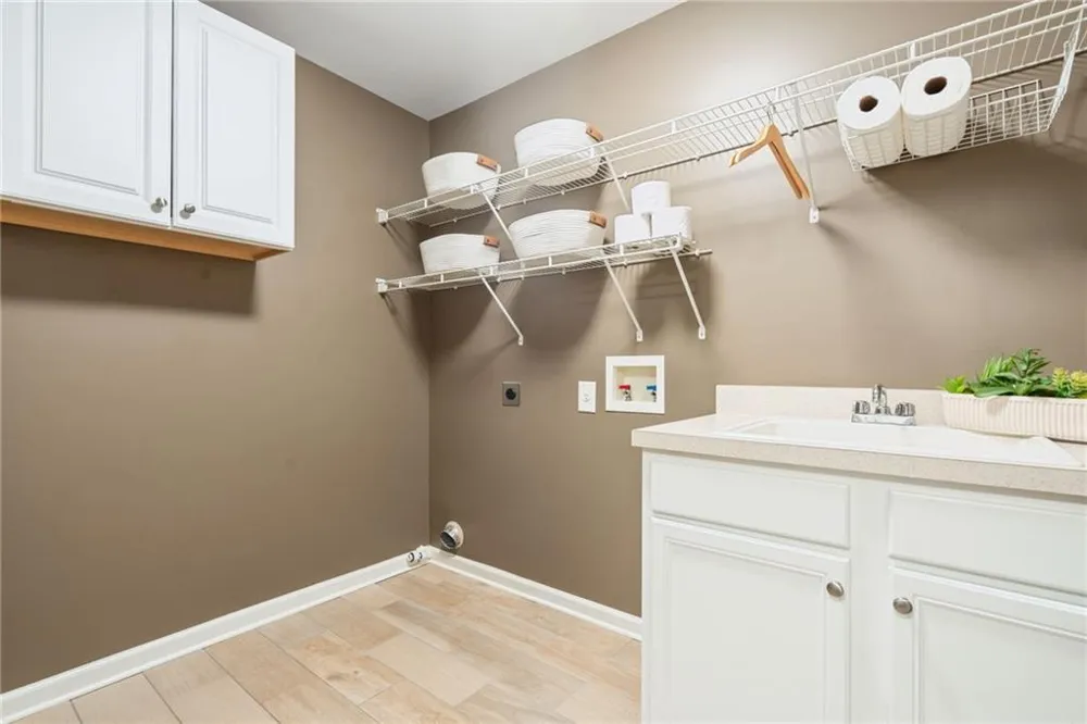 606 Somerton Place Cumming, GA 30040