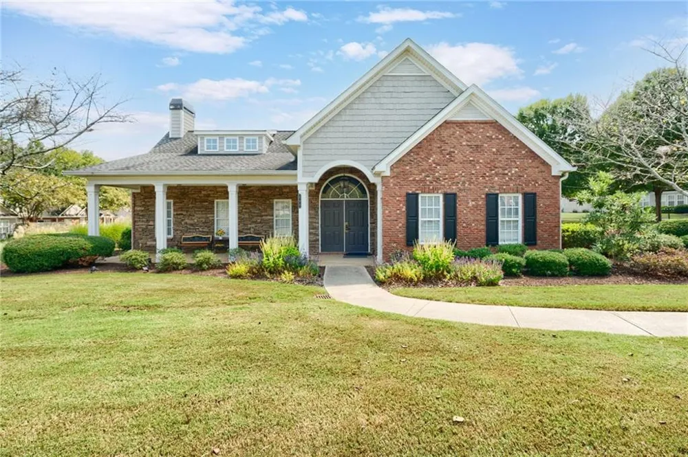 606 Somerton Place Cumming, GA 30040