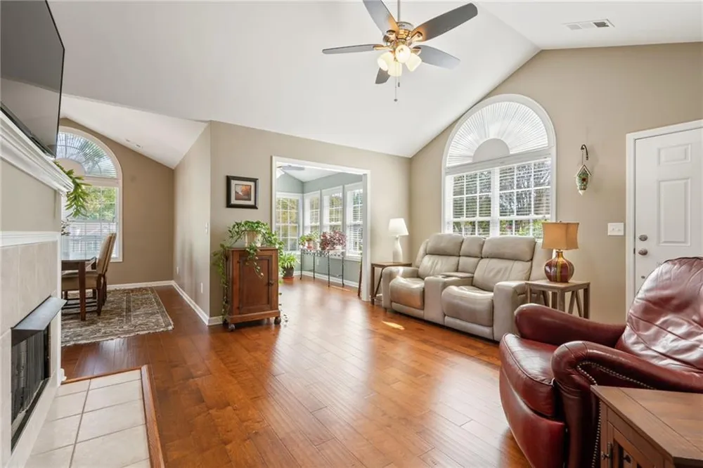 606 Somerton Place Cumming, GA 30040