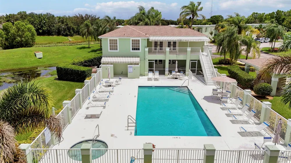 2129 SE Wild Meadow Circle Port St. Lucie, FL 34952