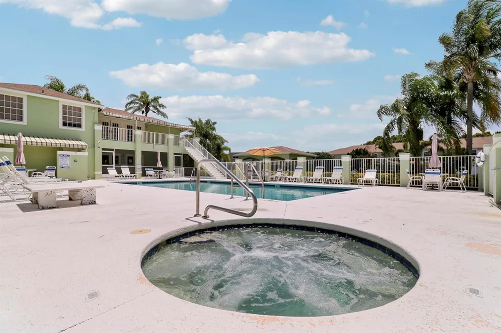 2129 SE Wild Meadow Circle Port St. Lucie, FL 34952