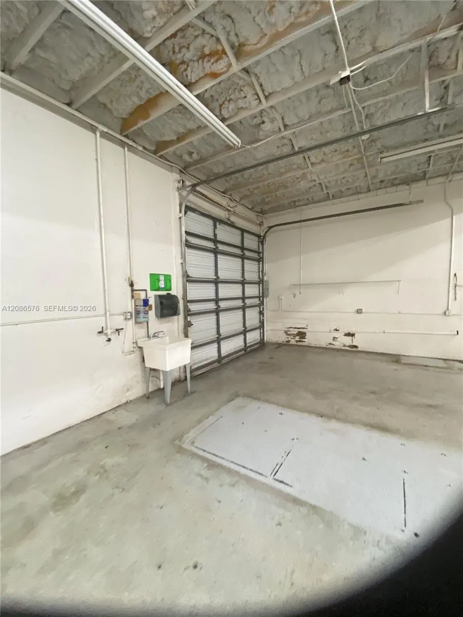 340 SW 21st Ter Fort Lauderdale, FL 33312