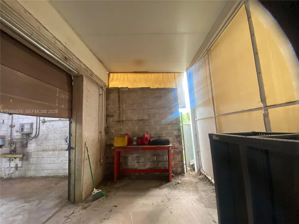 340 SW 21st Ter Fort Lauderdale, FL 33312
