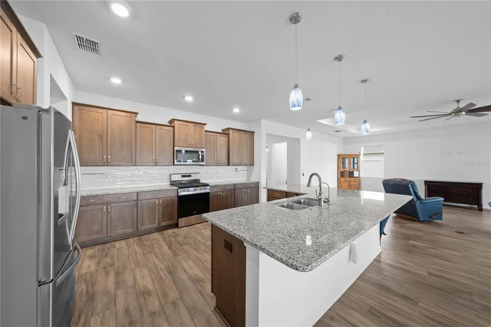 9753 SW 103RD AVENUE ocala, FL 34481