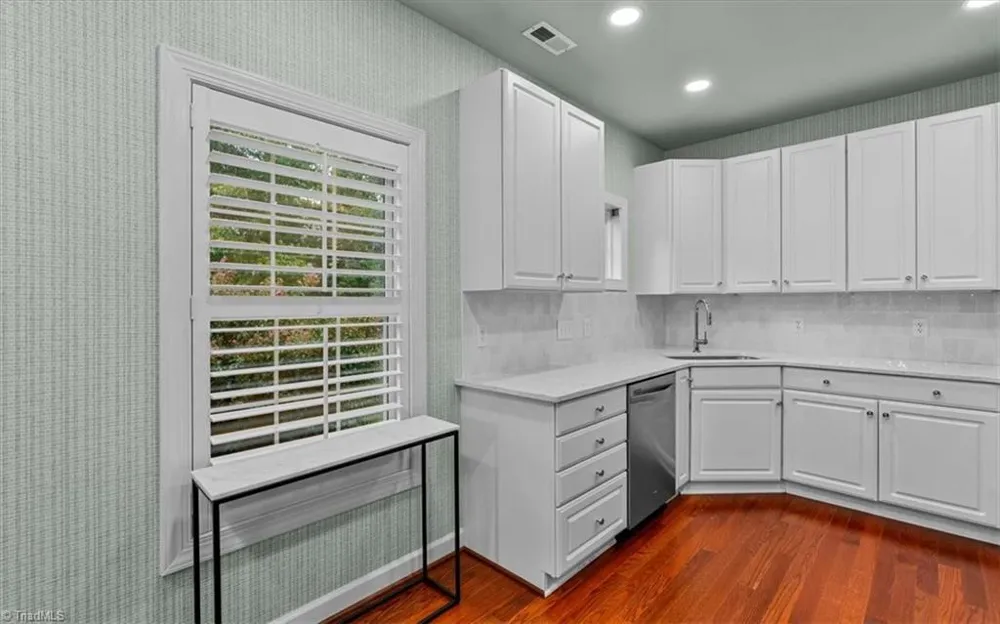 6 Indigo Lake Terrace #C Greensboro, NC 27455