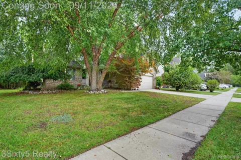 19149 Red Oak Lane