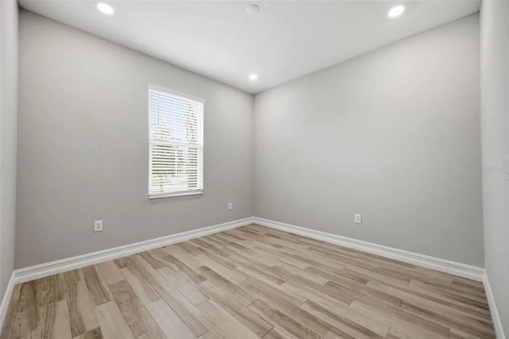 4567 TIVOLI DRIVE Wesley Chapel, FL 33543