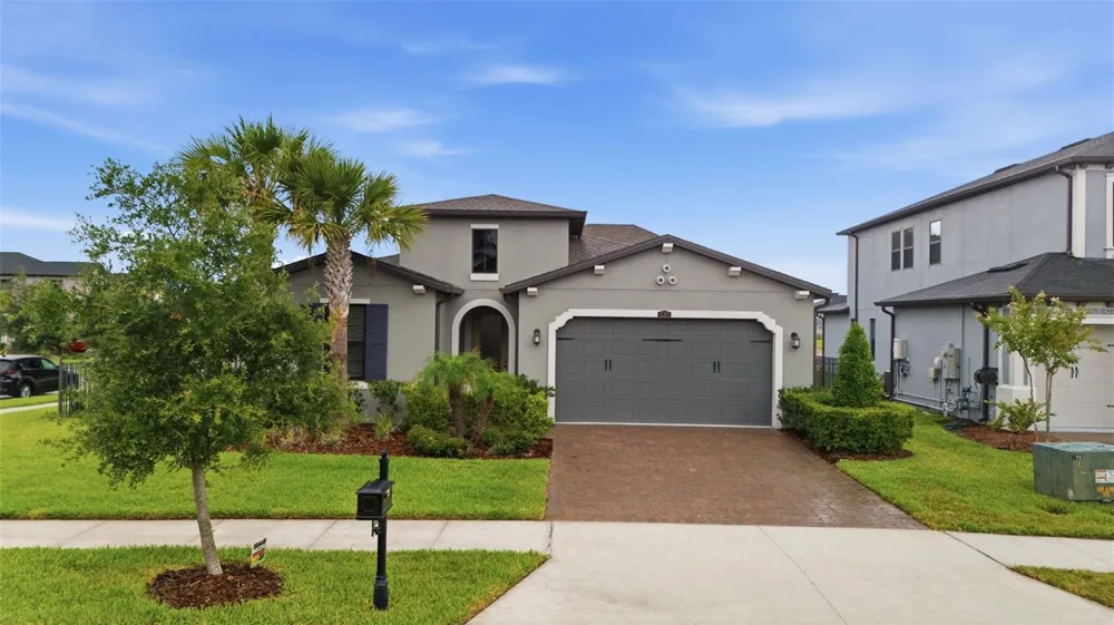 4567 TIVOLI DRIVE Wesley Chapel, FL 33543