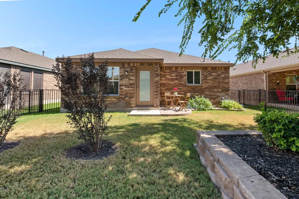 335 Brenham Pass Georgetown, TX 78633