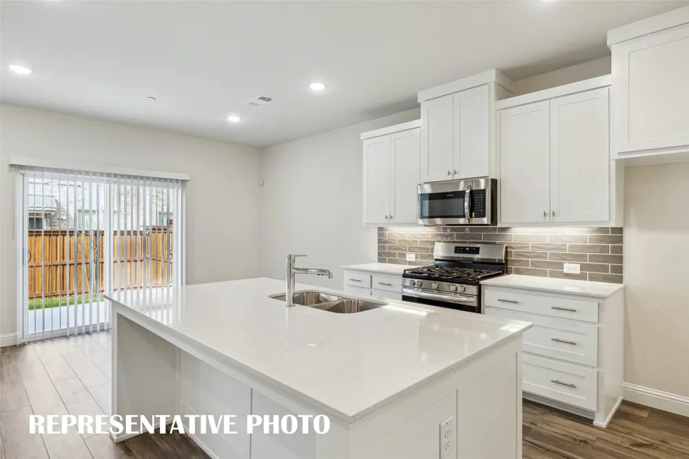 3706 Pierce Lane Grand Prairie, TX 75052