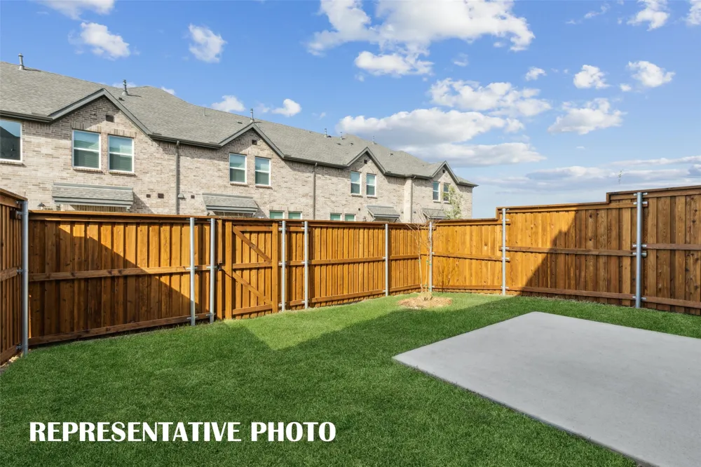 3706 Pierce Lane Grand Prairie, TX 75052