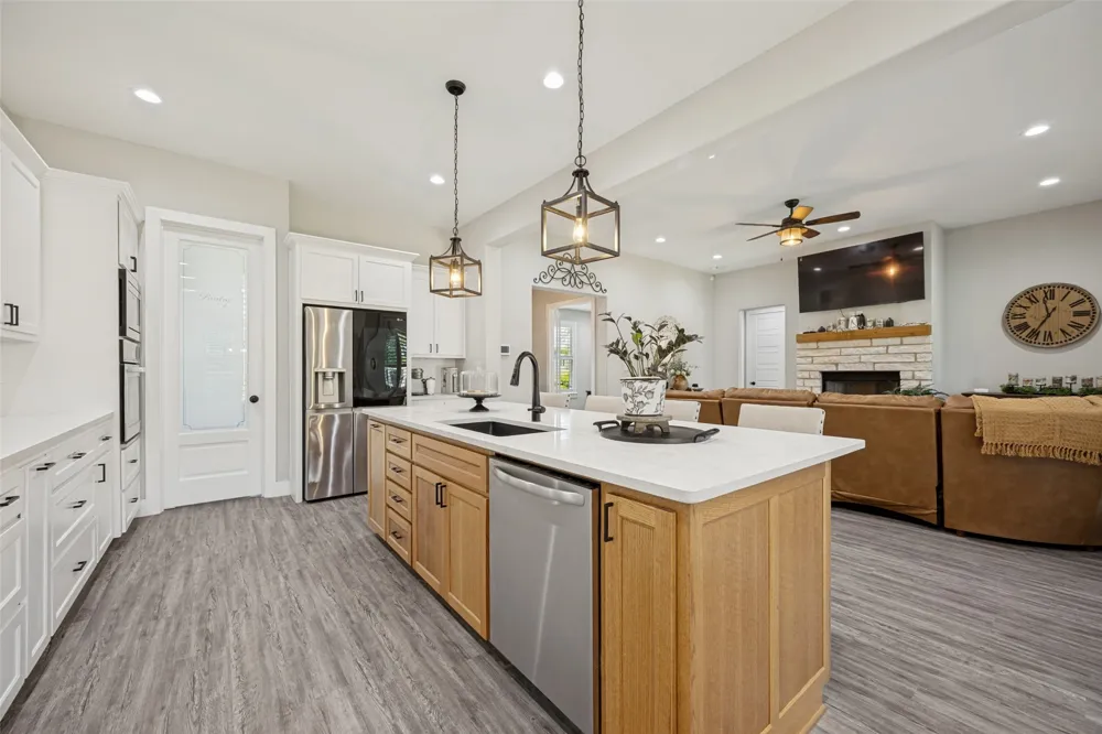 1105 Ranch Drive Bonham, TX 75418