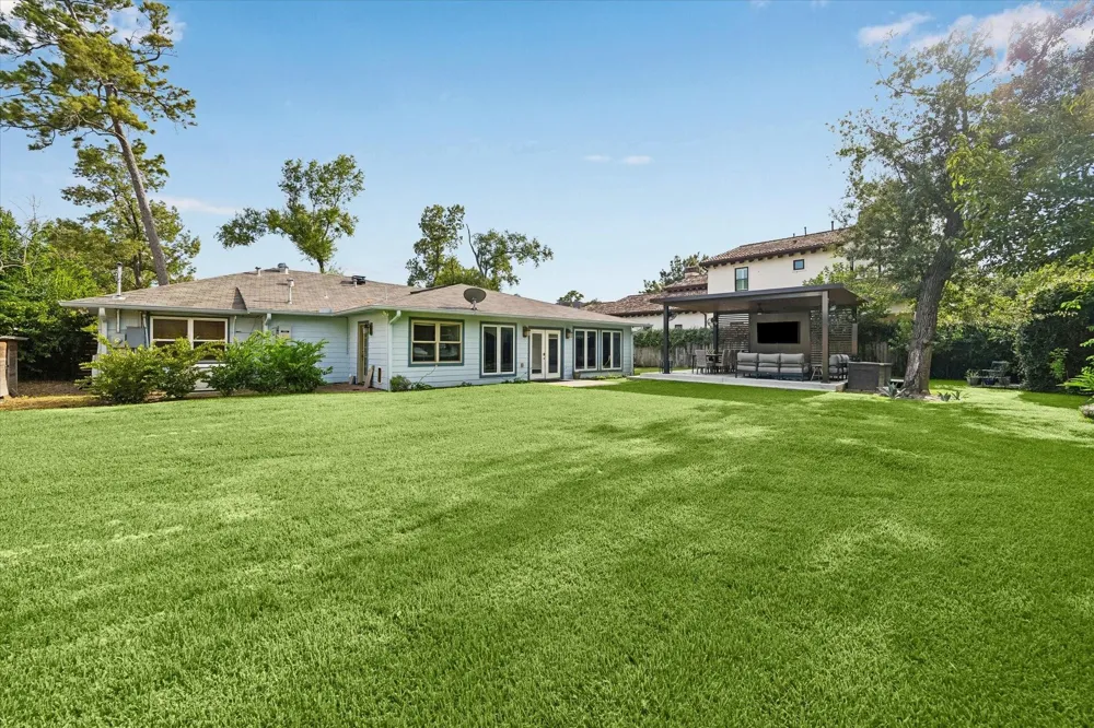 7922 Westwood Drive Houston, TX 77055