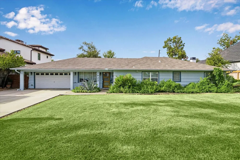 7922 Westwood Drive Houston, TX 77055