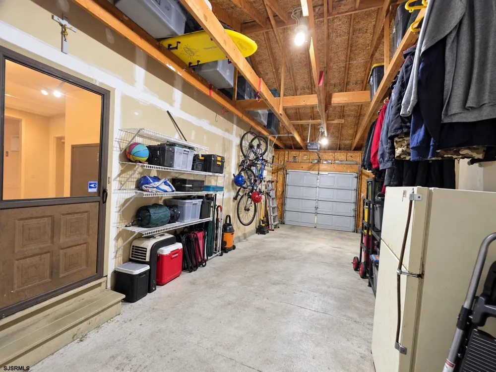 4 Canterbury Street Egg Harbor Township, NJ 08234