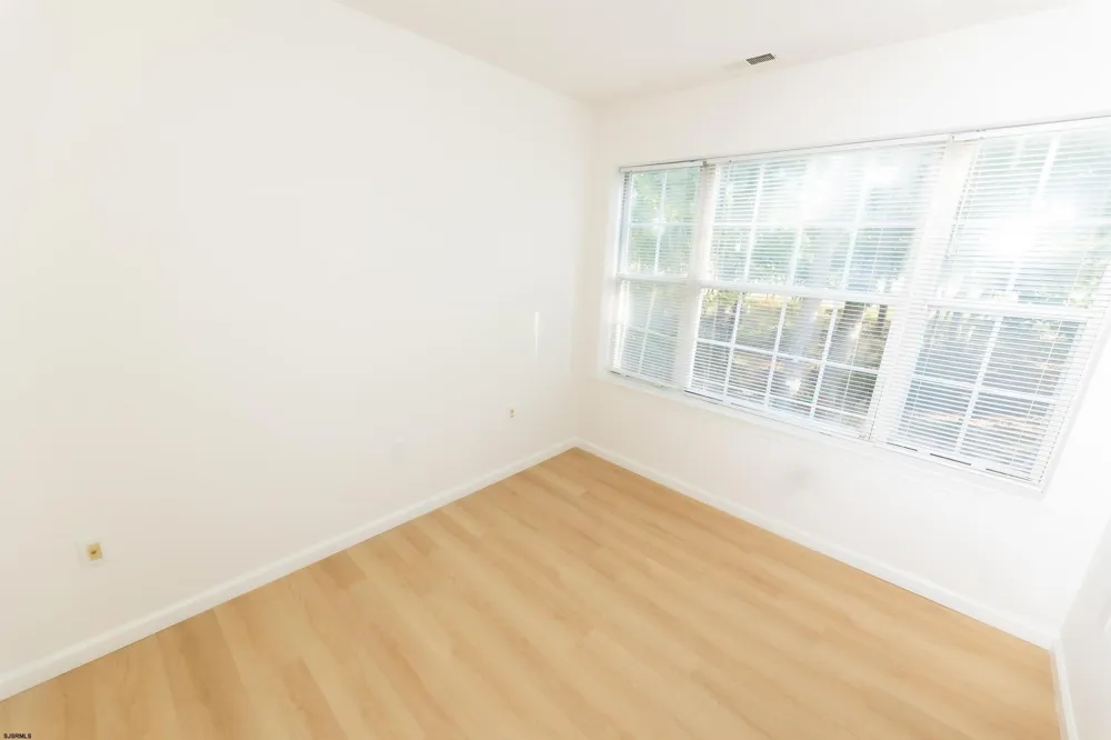 34 Trotters Ln Galloway Township, NJ 08205