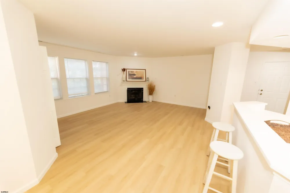34 Trotters Ln Galloway Township, NJ 08205